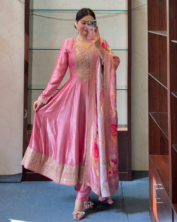 Anarkali Flared Kurti Pant Dupatta Set🌼