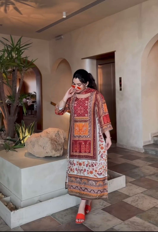 BEAUTUFUL MASLIN PRINTED AND REAL MIRROR WORK TOP AND PANT WITH PRINTED DUPATTA