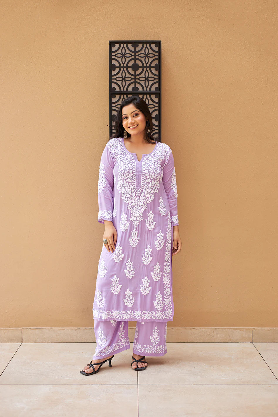 Chikankari Exclusive Kurti_Pent Pair