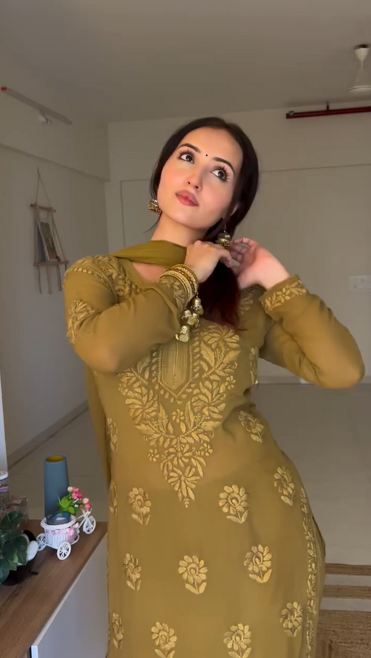 Chikankari Exclusive Kurti_Pent Pair Design