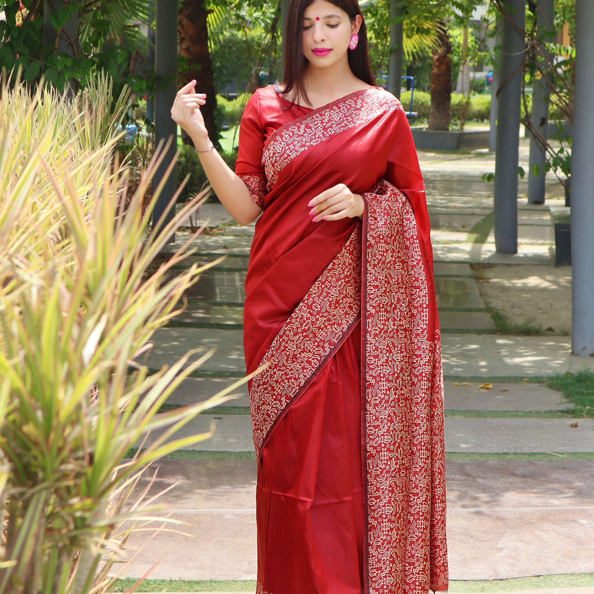 Tamarillo Red Banarasi Raw Silk Saree