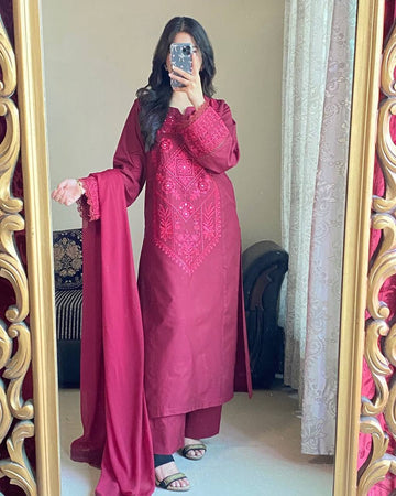 ROMAN SILK DESIGNER SUIT